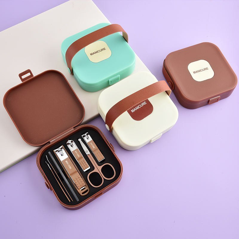 8 in 1 Manicure Kit Set. 8 in 1 Nail Clipper Set, ৮ পিসের নখ কাটার এবং মেকআপ বক্স সেট 9