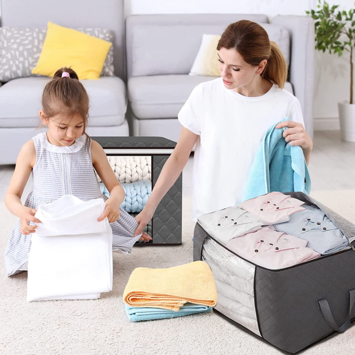 Blanket Storage Bag, Foldable Space-saving Non-woven Fabric Folding Stackable Blanket Storage Bag for Wardrobe 4