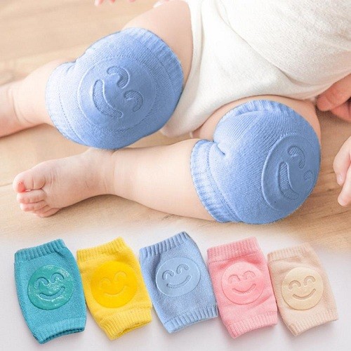 Baby Safety Combo Offer - বেবি সেফটি হেলমেট এবং স্মাইলি ফেস নি প্যাড (১ জোড়া) 3
